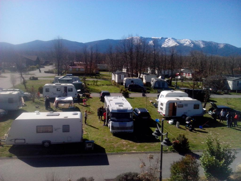 Camping Riaza Luaran gambar